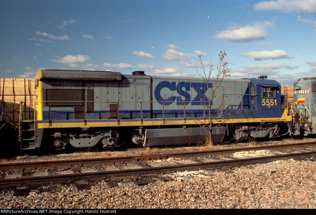 CSX 5551